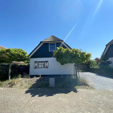 Buitenplaats 48 Vakantiehuis *