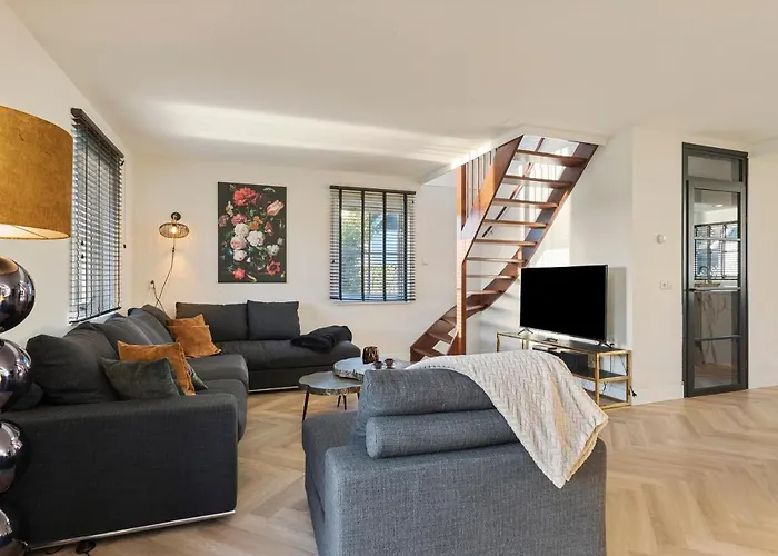 Buitenplaats 48 Vakantiehuis *