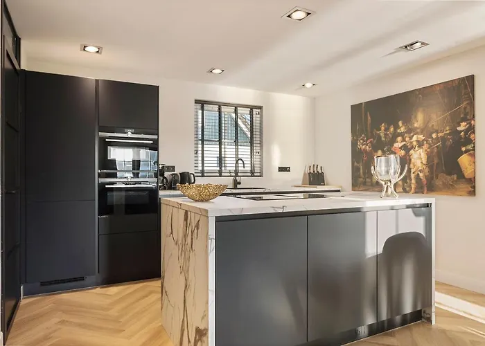 Vakantiehuis Buitenplaats 48 *