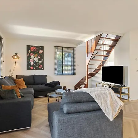 Rembrandt 度假居 *